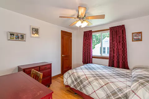 Bedroom - 111 E Marquette St, Appleton, WI 54911 photo 4 of 7