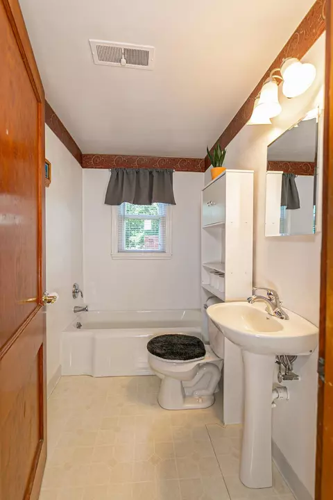 Bath - 111 E Marquette St, Appleton, WI 54911 photo 1 of 3