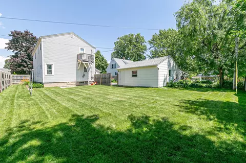 Exterior - 111 E Marquette St, Appleton, WI 54911 photo 5 of 6