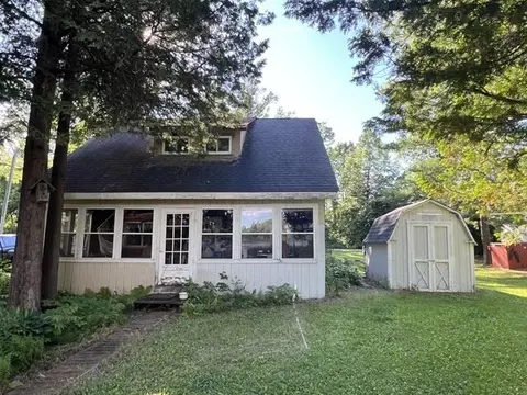 10882 Wescott Lake Rd, Pound, WI 54161