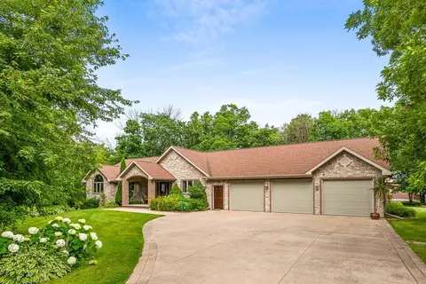 w400 County Highway Kk, Kaukauna, WI 54130