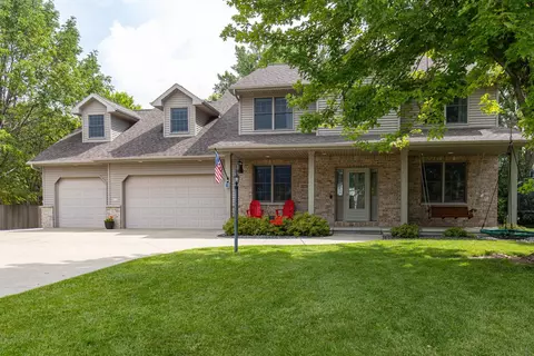 3370 Collier Ct, Oshkosh, WI 54904
