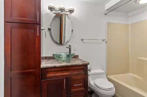1441 Van Dyke Rd #2H, Appleton, WI 54914 photo 15