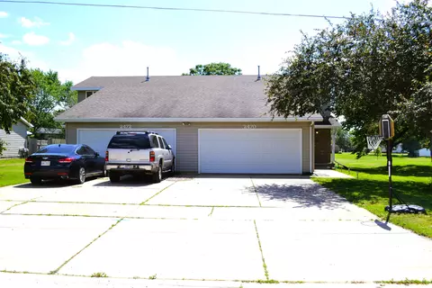 2470 Vandenbergh Pl, Green Bay, WI 54311