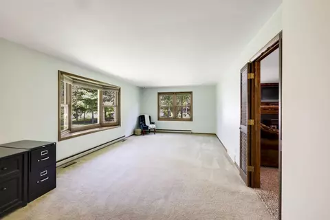 n2812 Alphorn Lane, Appleton, WI 54913 photo 4