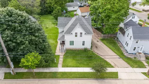 1436 W Prospect Ave, Appleton, WI 54914