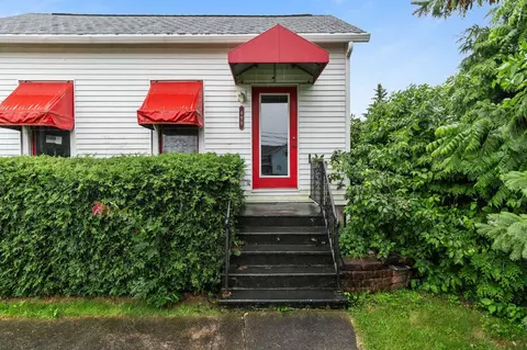 498 W Scott St, Fond Du Lac, WI 54937