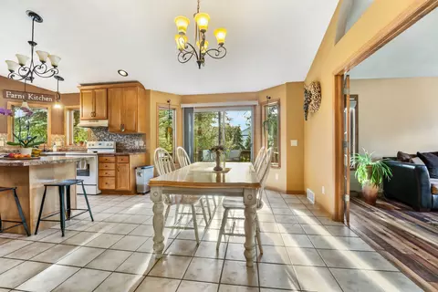 w4039 Devine Drive, Appleton, WI 54913 photo 8