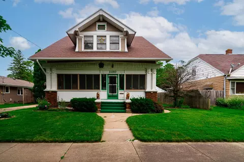 1130 W 8th St, Appleton, WI 54914