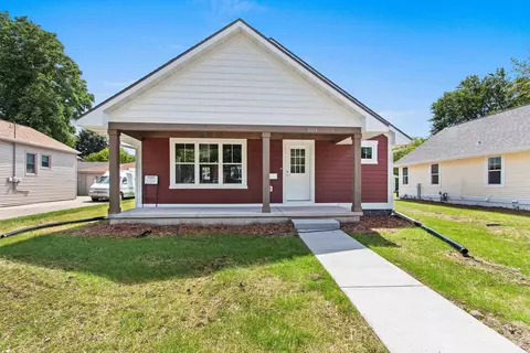 1164 Day St, Green Bay, WI 54302