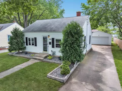 804 15th Ave, Green Bay, WI 54303
