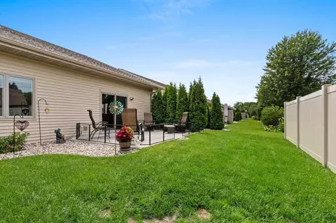 1572 Stanton Cir, Appleton, WI 54915 photo 34