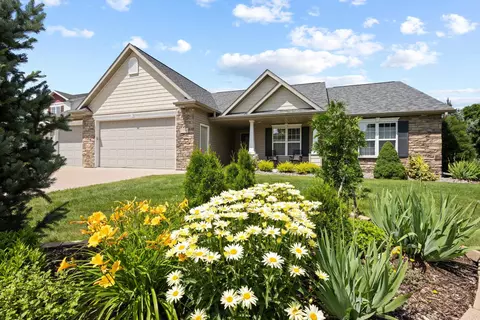 2108 W Sophia Ln, Appleton, WI 54913