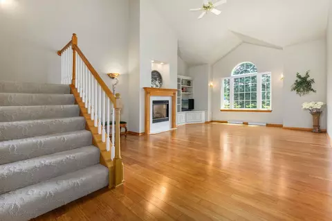 1009 W Windtree Dr, Appleton, WI 54914 photo 5