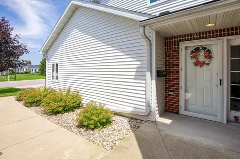 1009 W Windtree Dr, Appleton, WI 54914 photo 35
