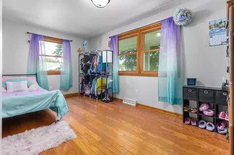 Bedroom - n319 Hillside Drive, Appleton, WI 54915 photo 4 of 8