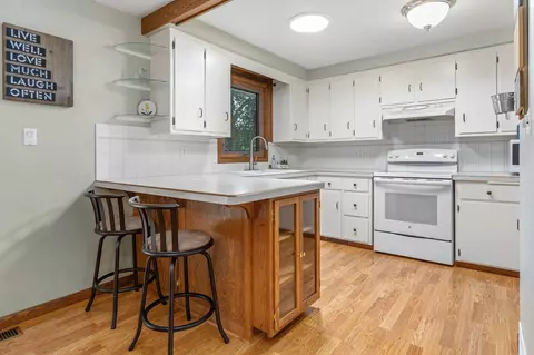 Kitchen - n319 Hillside Drive, Appleton, WI 54915 photo 4 of 4