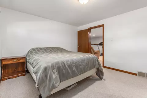 Bedroom - n319 Hillside Drive, Appleton, WI 54915 photo 6 of 8