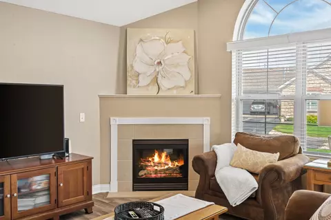 2207 E Tuscany Way, Appleton, WI 54913 photo 6