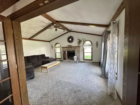 1736 E Sylvan Ave, Appleton, WI 54915 photo 7