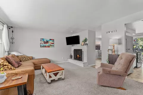 1802 N Helen St, Appleton, WI 54911 photo 3