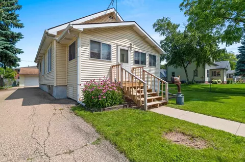 230 Lake St, Menasha, WI 54952
