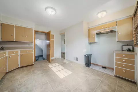 1007 N Richmond St, Appleton, WI 54911 photo 10