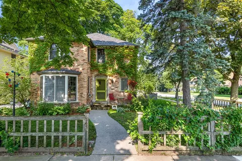 623 S Mueller St, Appleton, WI 54914