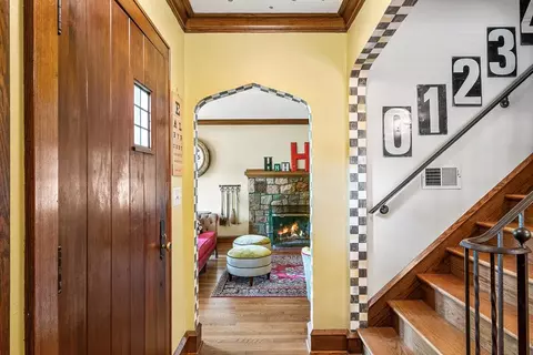 Entry Way - 623 S Mueller St, Appleton, WI 54914 photo 1 of 7