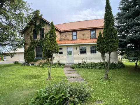 w10496 Cherry Road, Gresham, WI 54128