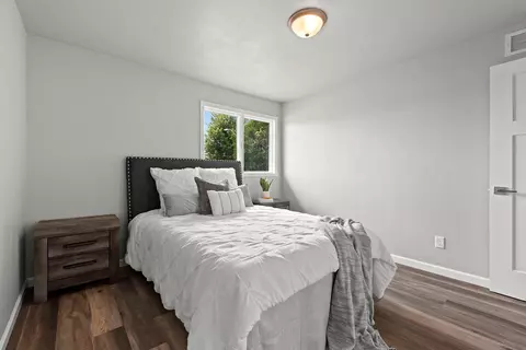 Bedroom - 430 E 1st Ave # A, Appleton, WI 54911 photo 4 of 8