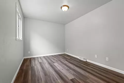 Bedroom - 430 E 1st Ave # A, Appleton, WI 54911 photo 7 of 8
