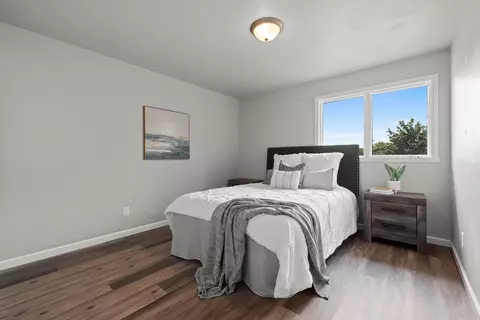 Bedroom - 430 E 1st Ave # A, Appleton, WI 54911 photo 5 of 8