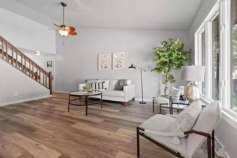 Living - 430 E 1st Ave # A, Appleton, WI 54911 photo 2 of 3
