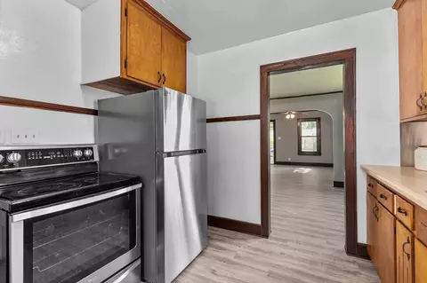 2121 N Oneida St, Appleton, WI 54911 photo 5