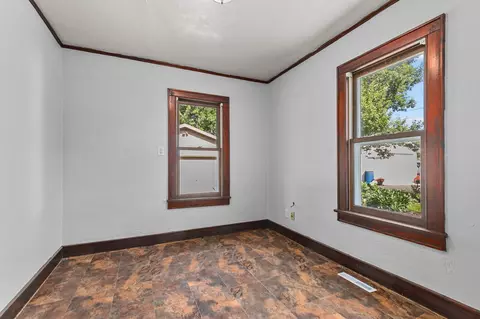 2121 N Oneida St, Appleton, WI 54911 photo 13