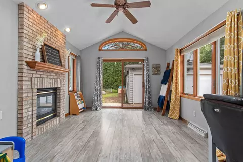 1024 E Lindbergh St, Appleton, WI 54911 photo 13