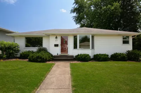 617 10th St, Menasha, WI 54952