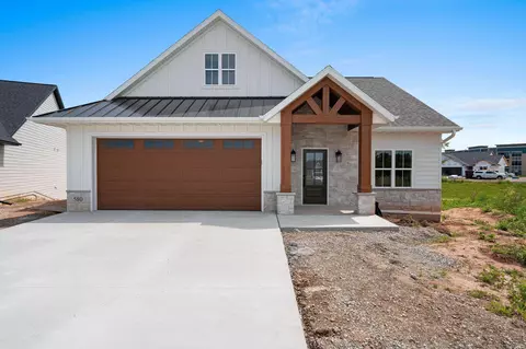 580 Lemere Ct, Howard, WI 54313
