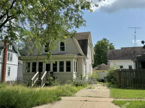 200 E Moore St, Berlin, WI 54923 photo 2