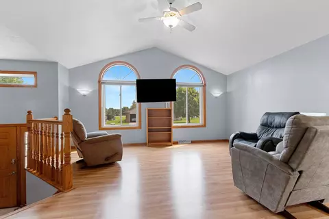 239 Alison Ct, Wrightstown, WI 54180 photo 3