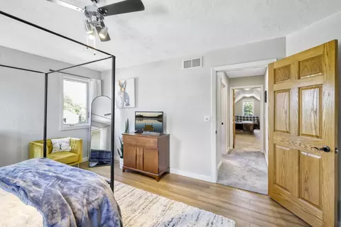 Bedroom - w2575 Fontana Way, Appleton, WI 54915 photo 12 of 16