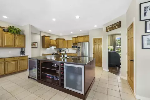 Kitchen - w2575 Fontana Way, Appleton, WI 54915 photo 2 of 6