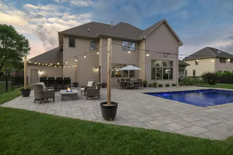 Exterior - w2575 Fontana Way, Appleton, WI 54915 photo 13 of 20