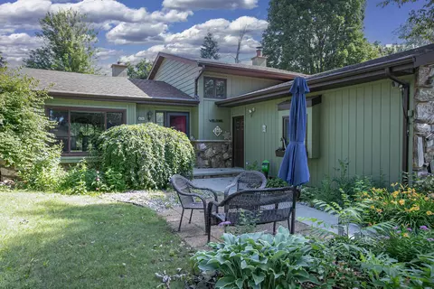636 E Sylvan Ave, Appleton, WI 54915 photo 3