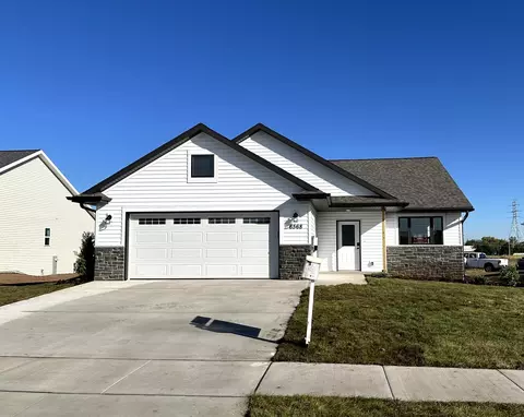 W6568 E Steamboat Lane, Appleton, WI 54915