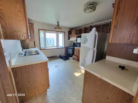 312 N State St, Appleton, WI 54911 photo 5