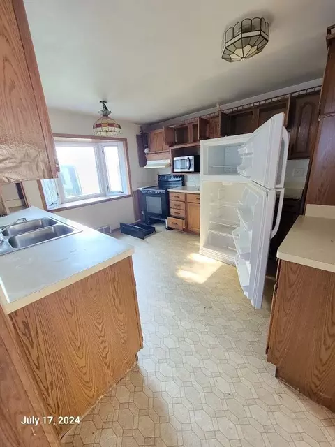 312 N State St, Appleton, WI 54911 photo 8
