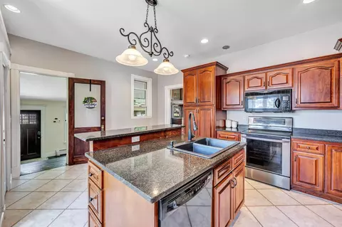 114 W Pacific St, Appleton, WI 54911 photo 28
