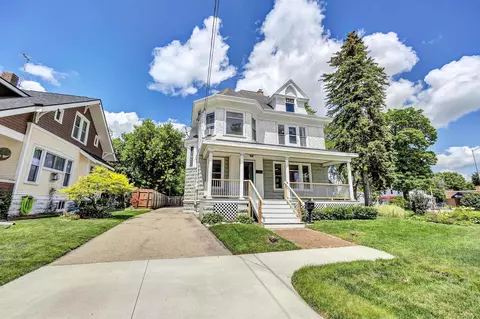 114 W Pacific St, Appleton, WI 54911